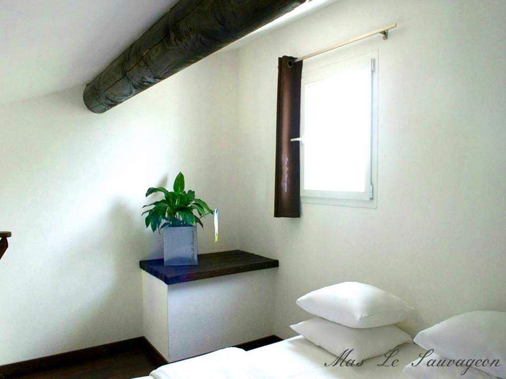 Mas Le Sauvageon Hotel Saintes-Maries-de-la-Mer Room photo